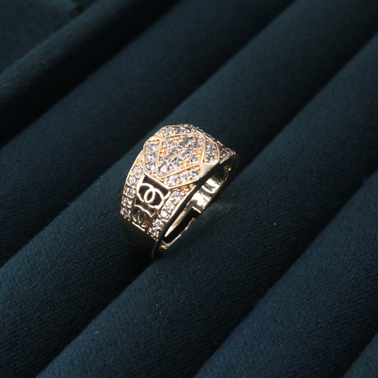 Bold Curve Adjustable Ring