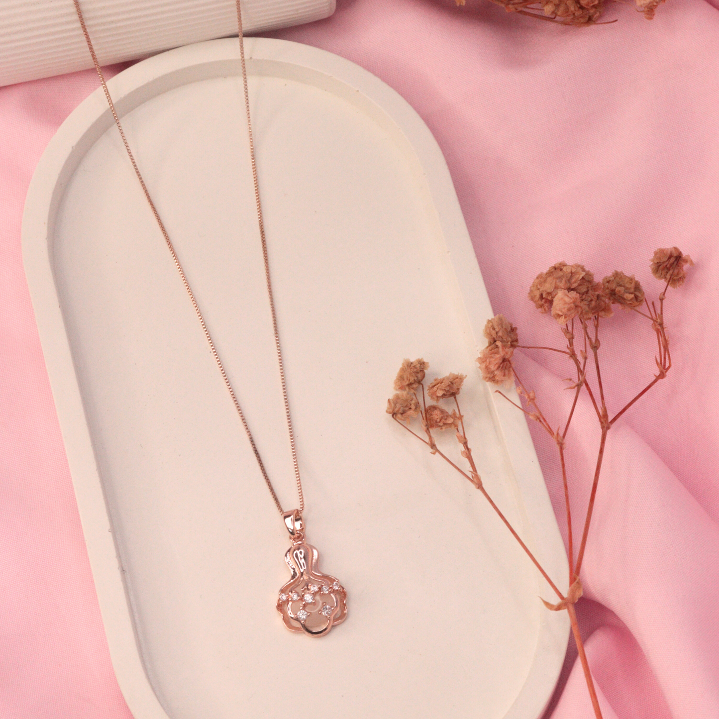 Radiance Knot Necklace