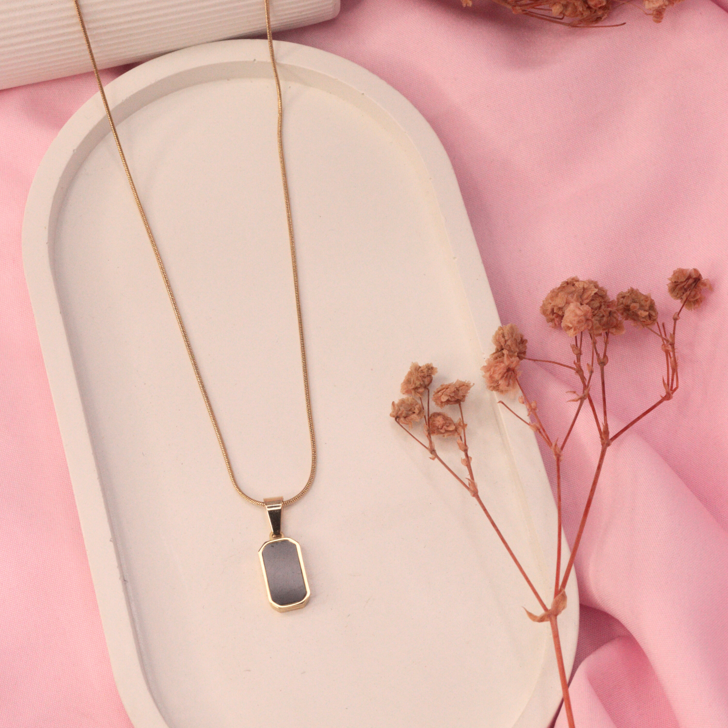 Nova Spark Necklace