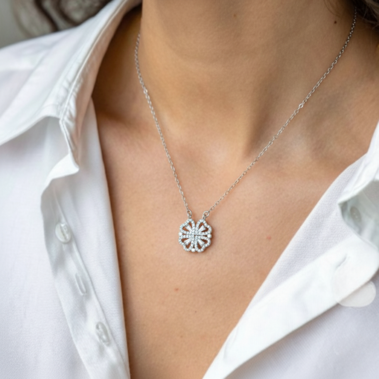 Shiny Clover Heart Necklace | Silver Plated