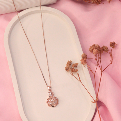 Radiance Knot Necklace