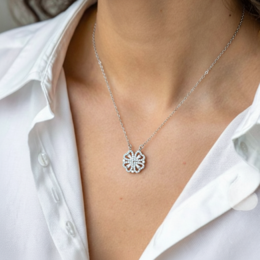 Shiny Clover Heart Necklace | Silver Plated