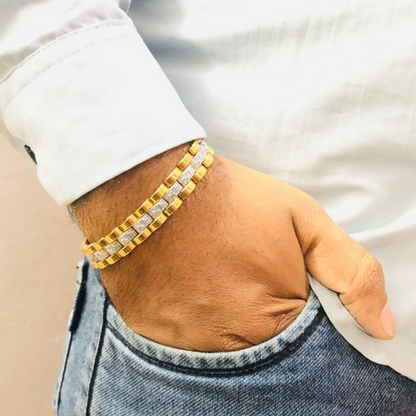 Axel Gold Bracelet