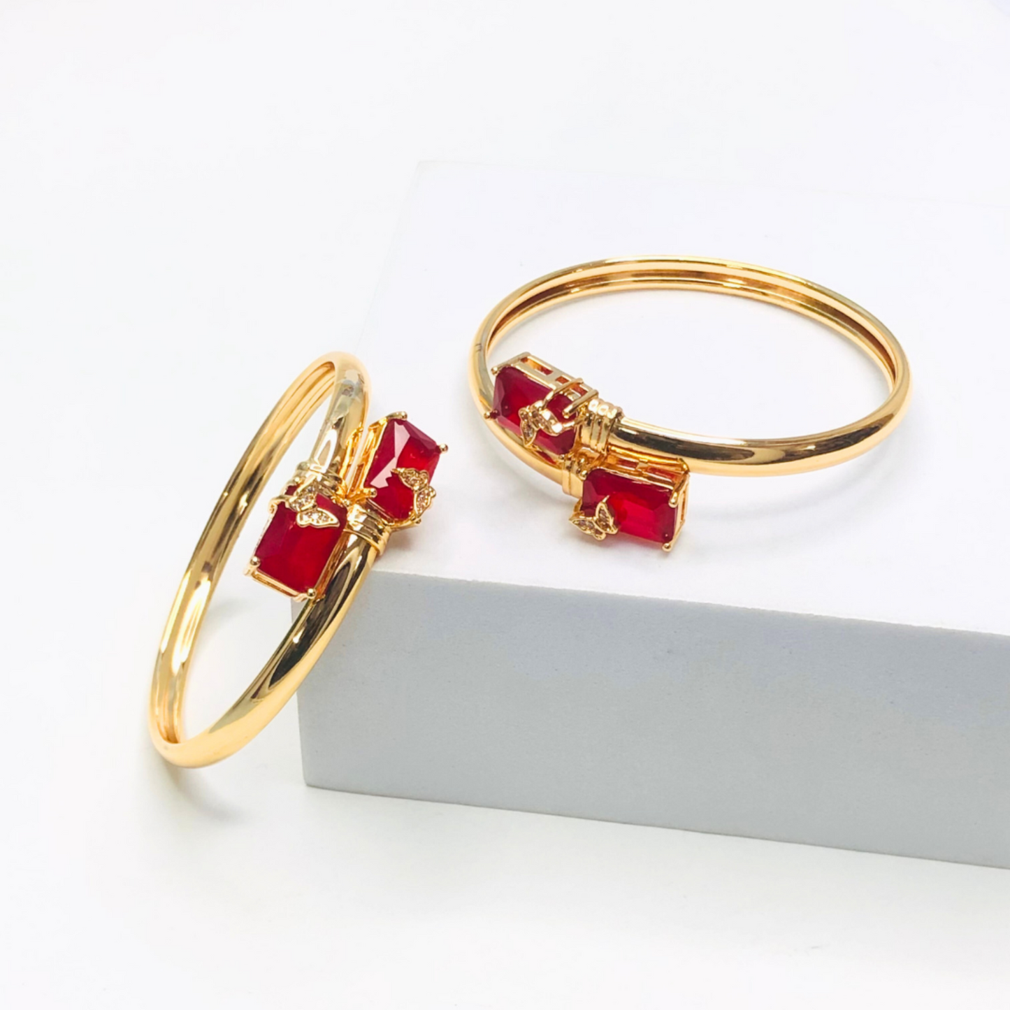 Aurora Bangle (Set of 2)