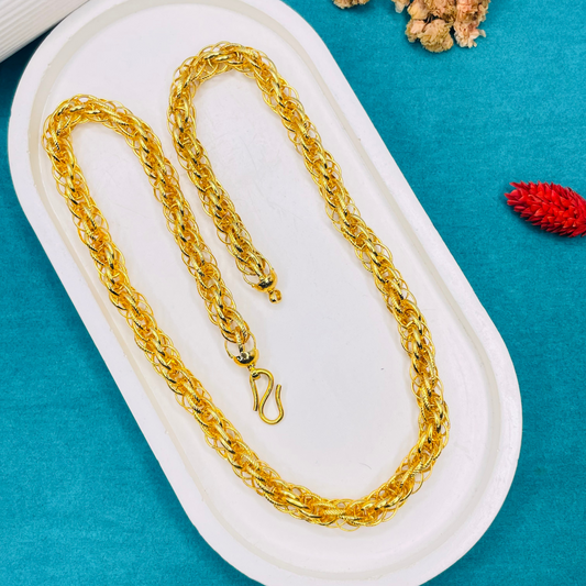 Charming yellow Gold Chain