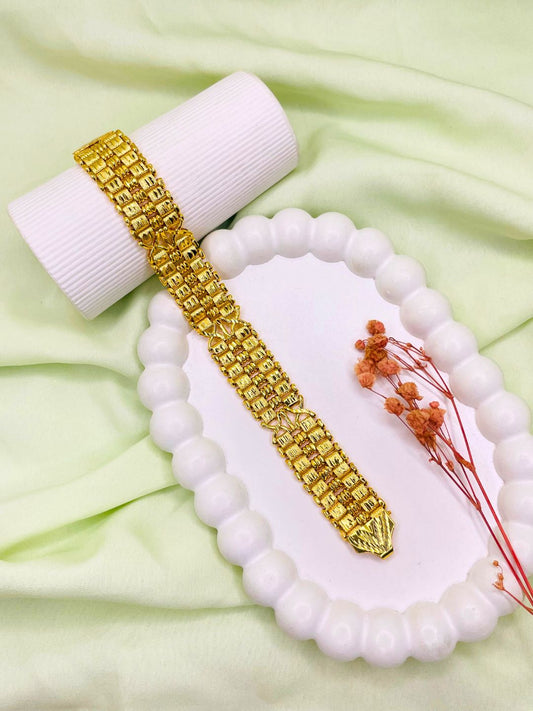 Urban Regal Chain Bracelet